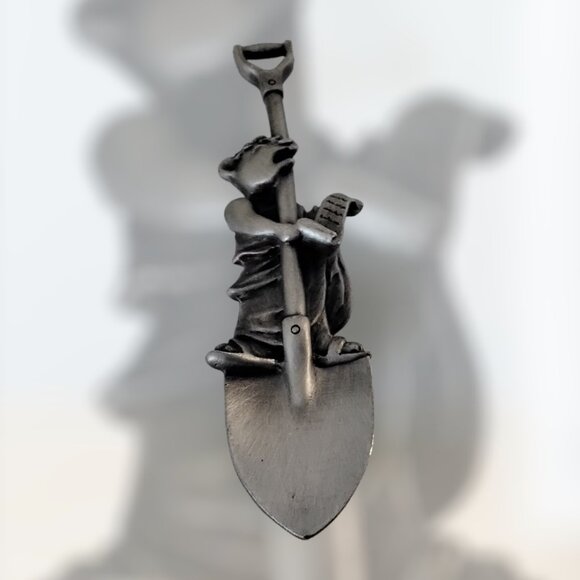 Figural Bear in Toga Spoon with Shovel Shaped Bowl Made by Fort Pewter  Vintage - Picture 1 of 7